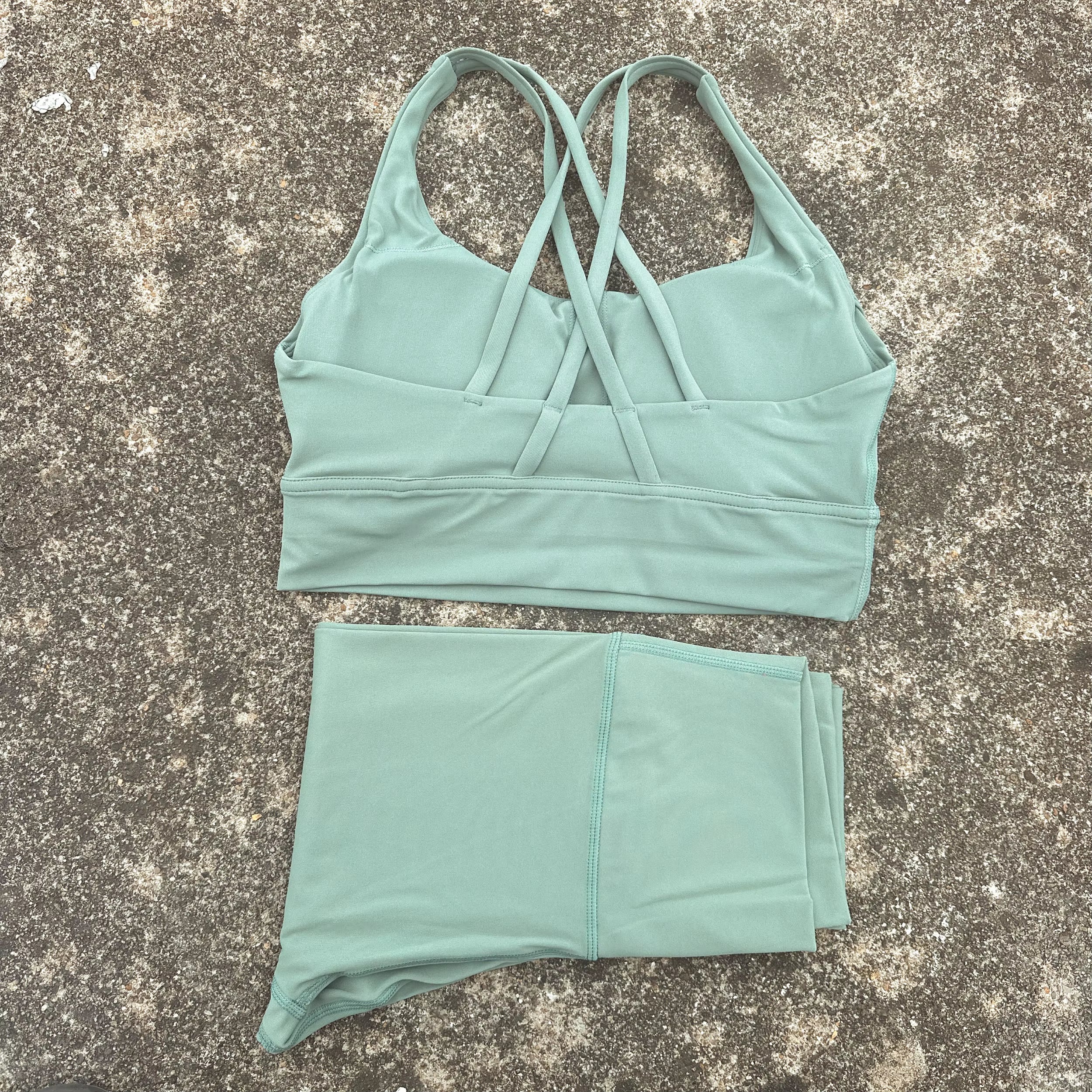 Solid Color Gym Fitness Set Tight Soft Cross Fitness Bra 2Pc Compression High Waist Yoga Legging Suit Comprehensive Training Jog